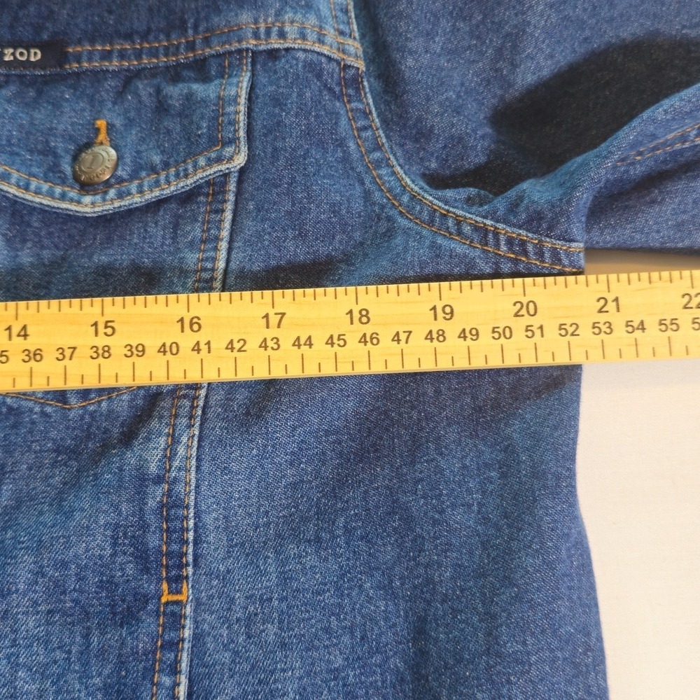 Vintage IZOD Blue Denim Jean Trucker Jacket Women's Size L Classic Button Front - Picture 10 of 11